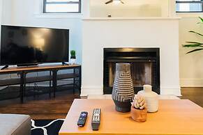 Best Deal 2BR Apt in Lakeview