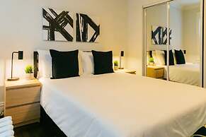 Best Deal 2BR Apt in Lakeview