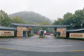 Howard Johnson By Wyndham Dongqian Lake Plaza Ningbo