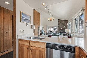 Snow Flower 130 2 Bedroom Condo by RedAwning