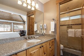 Snow Flower 074 3 Bedroom Condo by RedAwning