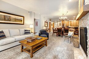 Town Pointe A102 3 Bedroom Condo by RedAwning