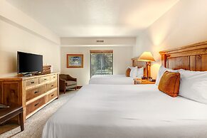 Park Station 233 2 Bedroom Condo by RedAwning