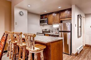 Edelweiss Haus 204a 1 Bedroom Condo by RedAwning