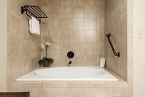 Snow Flower 023 2 Bedroom Condo by RedAwning