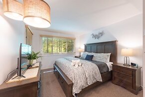 Snow Flower 146 2 Bedroom Condo by RedAwning
