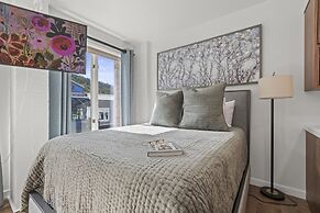 Galleria 307-studio 1 Bedroom Home by RedAwning