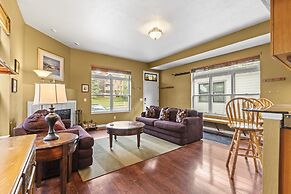 Old Town Retreat 5 Bedroom Home by RedAwning