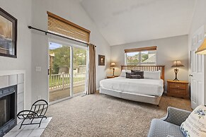 Old Town Retreat 5 Bedroom Home by RedAwning