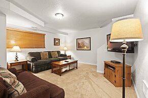 Old Town Retreat 5 Bedroom Home by RedAwning