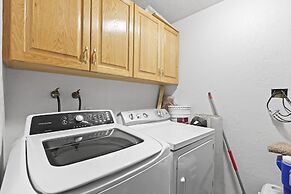 Old Town Retreat 5 Bedroom Home by RedAwning