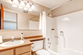 Snow Flower 150 2 Bedroom Condo by RedAwning