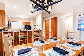 Snow Flower 150 2 Bedroom Condo by RedAwning