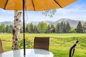 Fairway Village 2919 4 Bedroom Townhouse by RedAwning