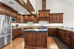 Fairway Village 2919 4 Bedroom Townhouse by RedAwning