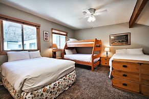 Snow Flower 073 2 Bedroom Condo by RedAwning