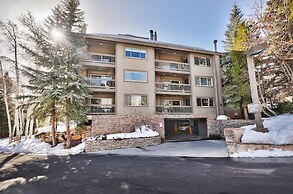 Snow Flower 104 2 Bedroom Condo by RedAwning