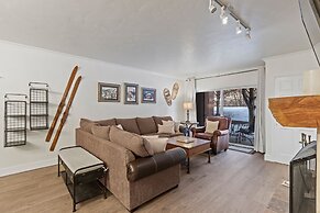 Park Station 216-1 1 Bedroom Condo by RedAwning