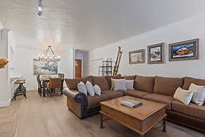 Park Station 216 2 Bedroom Condo by RedAwning