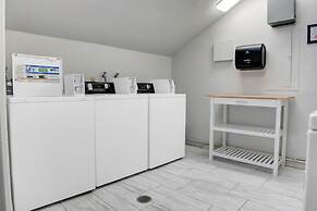 Snow Flower 154 2 Bedroom Condo by RedAwning