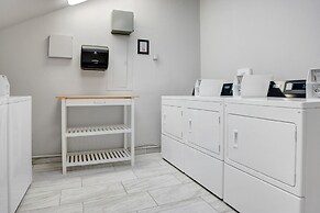 Snow Flower 154 2 Bedroom Condo by RedAwning