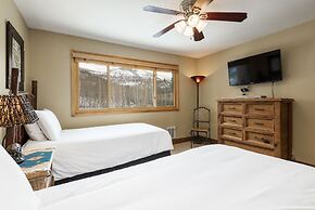 Snow Flower 026 2 Bedroom Condo by RedAwning