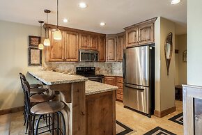 Snow Flower 026 2 Bedroom Condo by RedAwning