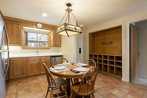 Snow Flower 038 3 Bedroom Condo by RedAwning