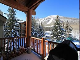 Snow Flower 038 3 Bedroom Condo by RedAwning