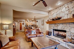 Town Pointe B203 3 Bedroom Condo by RedAwning