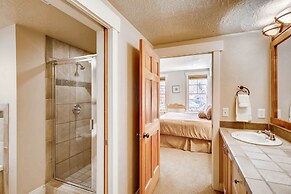 Town Pointe B203 3 Bedroom Condo by RedAwning