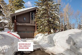 Aspen Hollow 6 5 Bedroom Townhouse by RedAwning