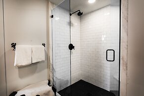 Aspen Hollow 6 5 Bedroom Townhouse by RedAwning