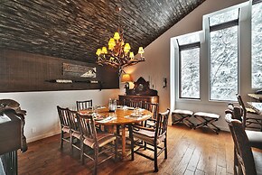 Aspen Hollow 6 5 Bedroom Townhouse by RedAwning