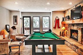 Aspen Hollow 6 5 Bedroom Townhouse by RedAwning