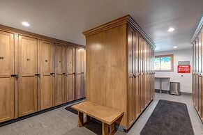 Snow Flower 024 2 Bedroom Condo by RedAwning