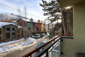 Edelweiss Haus 113 2 Bedroom Condo by RedAwning