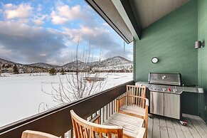 Lakeside 1629 3 Bedroom Townhouse by RedAwning