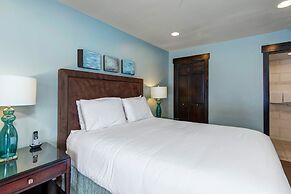 Lakeside 1629 3 Bedroom Townhouse by RedAwning