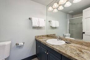 Empire Last Chair 4 Bedroom Townhouse by RedAwning