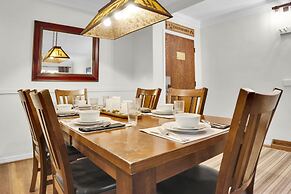 Park Station 113 2 Bedroom Condo by RedAwning