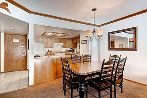 Park Station 218 2 Bedroom Condo by RedAwning