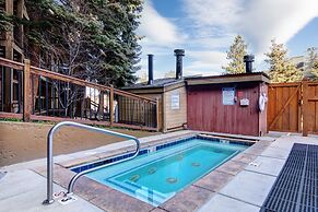 Snowcrest 317 2 Bedroom Condo by RedAwning