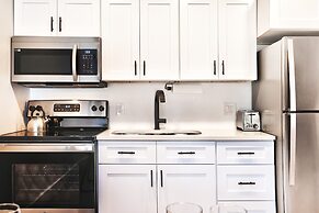 Snowcrest 317 2 Bedroom Condo by RedAwning