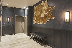 Lift Lodge 203 2 Bedroom Condo by RedAwning