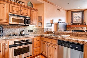 Lift Lodge 203 2 Bedroom Condo by RedAwning