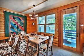 Comstock 204 2 Bedroom Condo by RedAwning