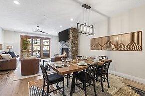 Town Pointe B204 3 Bedroom Condo by RedAwning