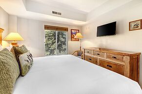 Park Station 236 2 Bedroom Condo by RedAwning