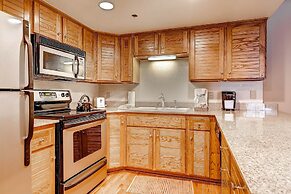 Park Station 236 2 Bedroom Condo by RedAwning